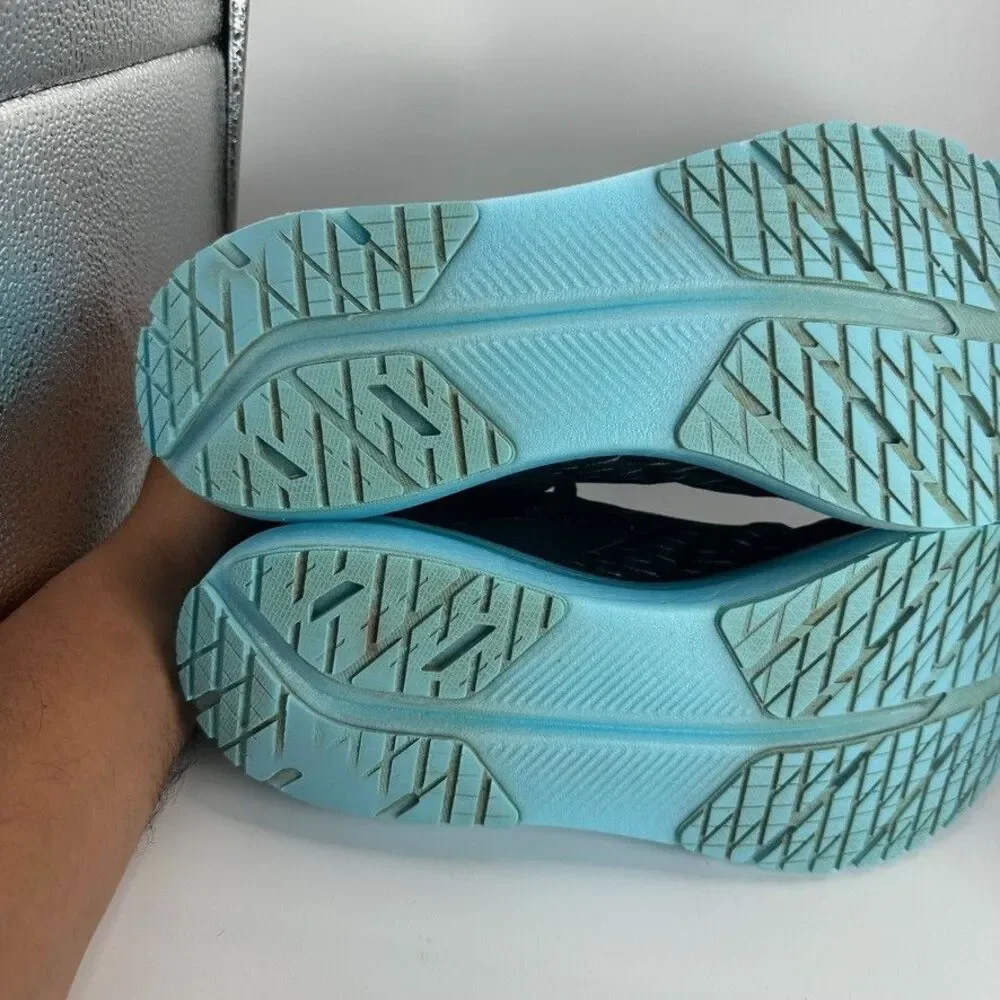 Brooks this item